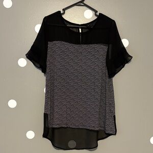 Worthington Black and White Patterned Blouse